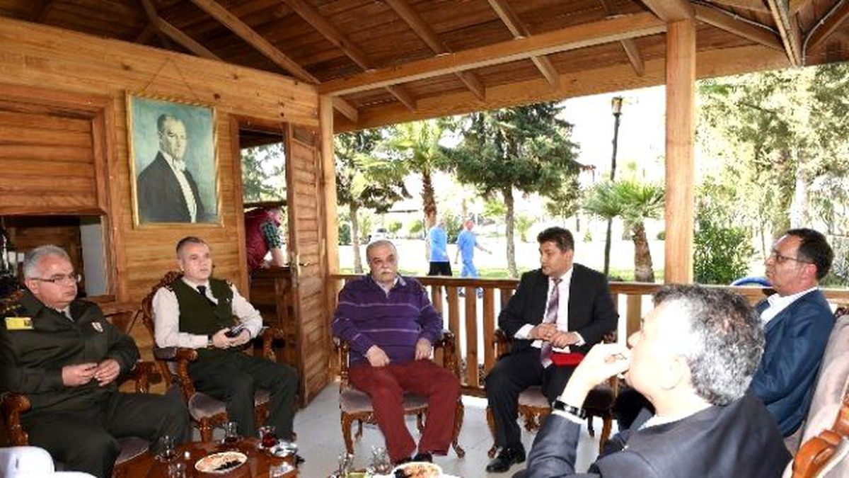Seyhan Belediyesi\'nden Askeri Hastaneye Kamelya