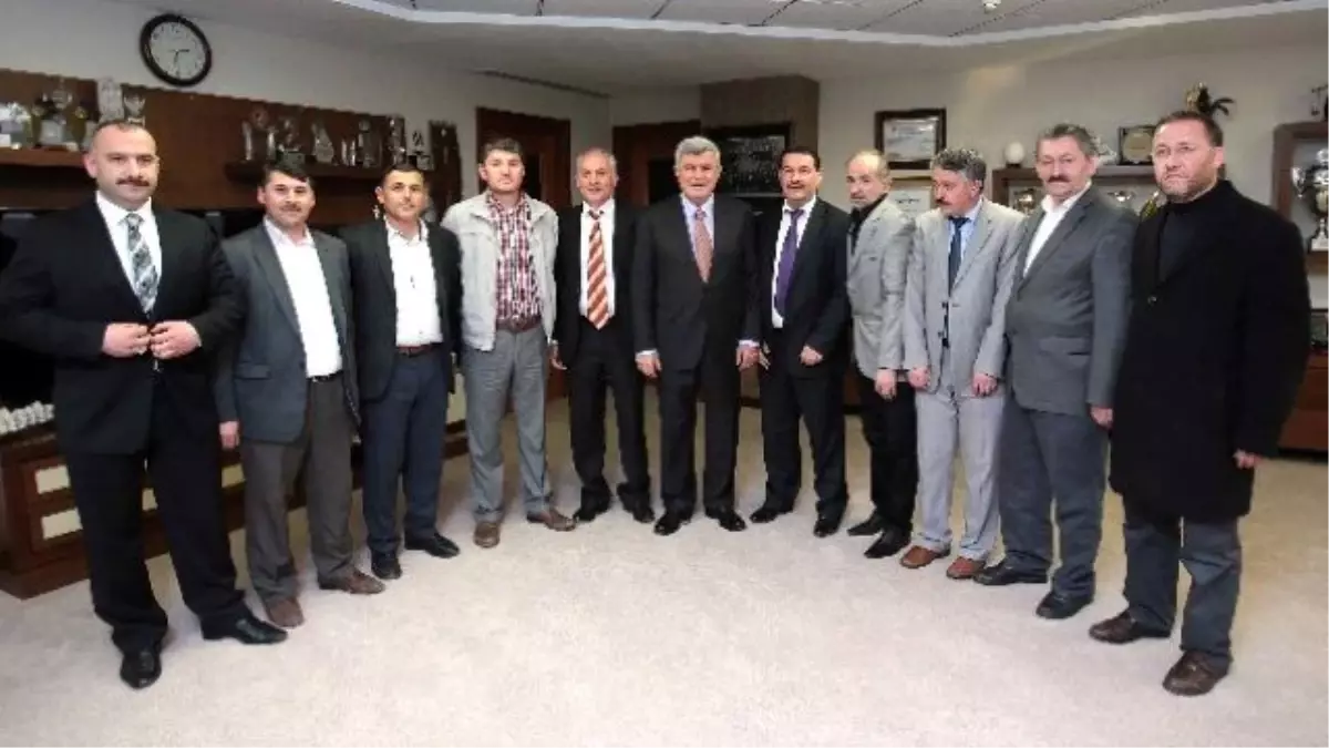 Başkan Karaosmanoğlu: "Dernekler Güçlü Olmalı"