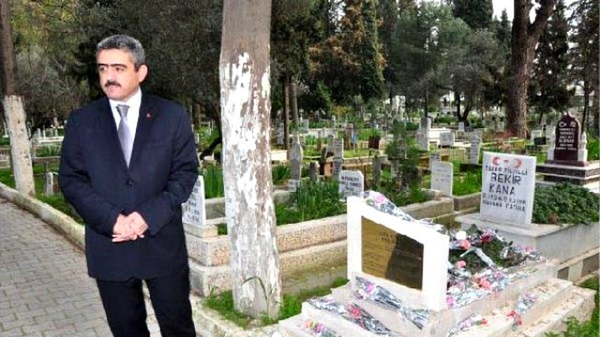 1 Nisan\'ın Tadını Kaçırdı! Belediye Çalışanından "Başkan Öldü" Şakası