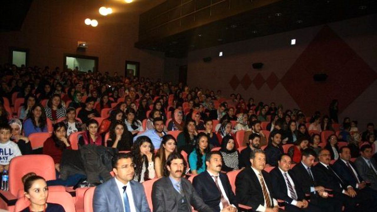 Dicle Üniversitesi\'nde Kütüphane Haftası Etkinlikleri
