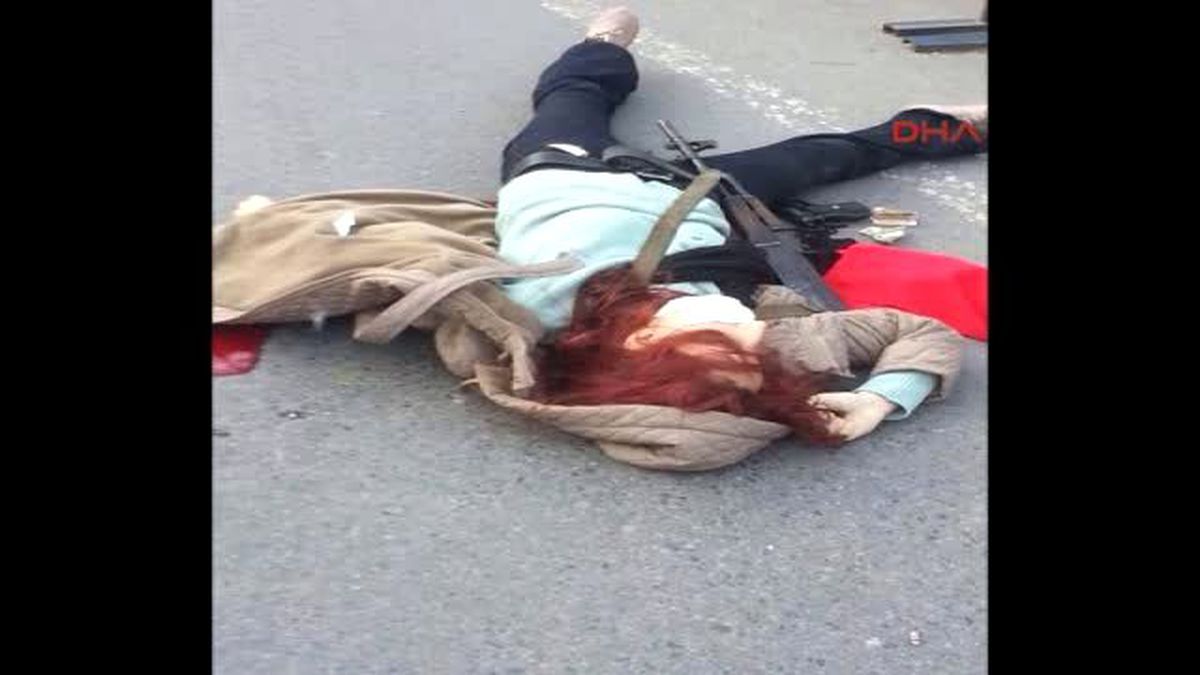 Emniyet Müdürlüğü\'ne Saldırı Kadın Terörist Öldürüldü, Erkek Yaralı Yakalandı