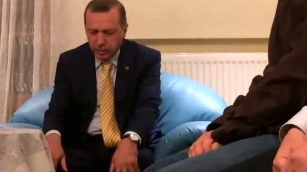 Erdoğan, Şehit Savcı Kiraz İçin Kur\'an-ı Kerim Okudu