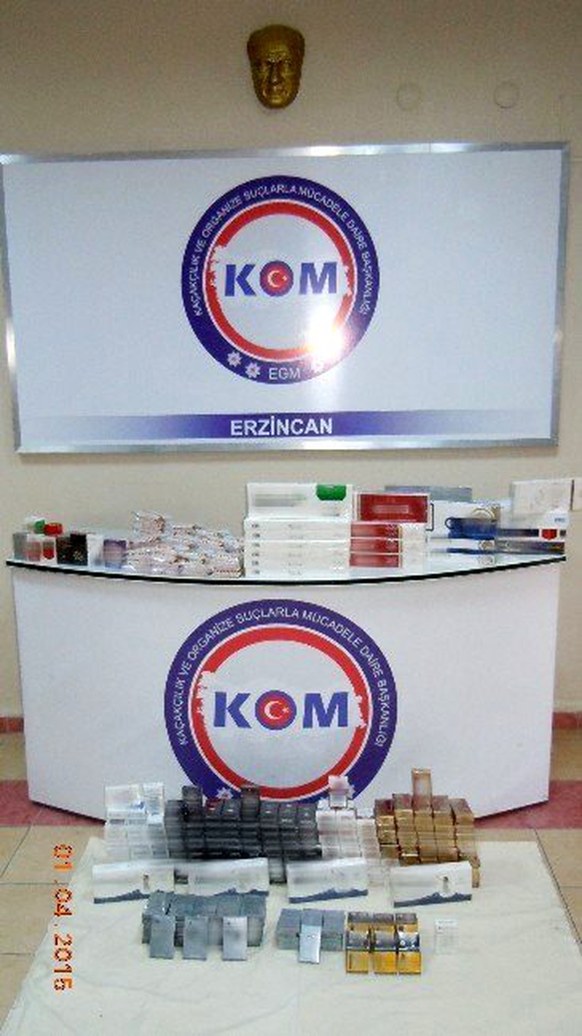 Erzincan\'da Tütün Satan İşyerlerine Eş Zamanlı Operasyon