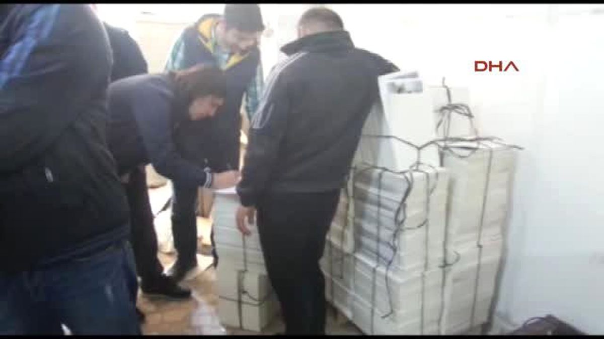Gebze Emniyeti\'nden Korsan Kitap Basılan Matbaya Baskın