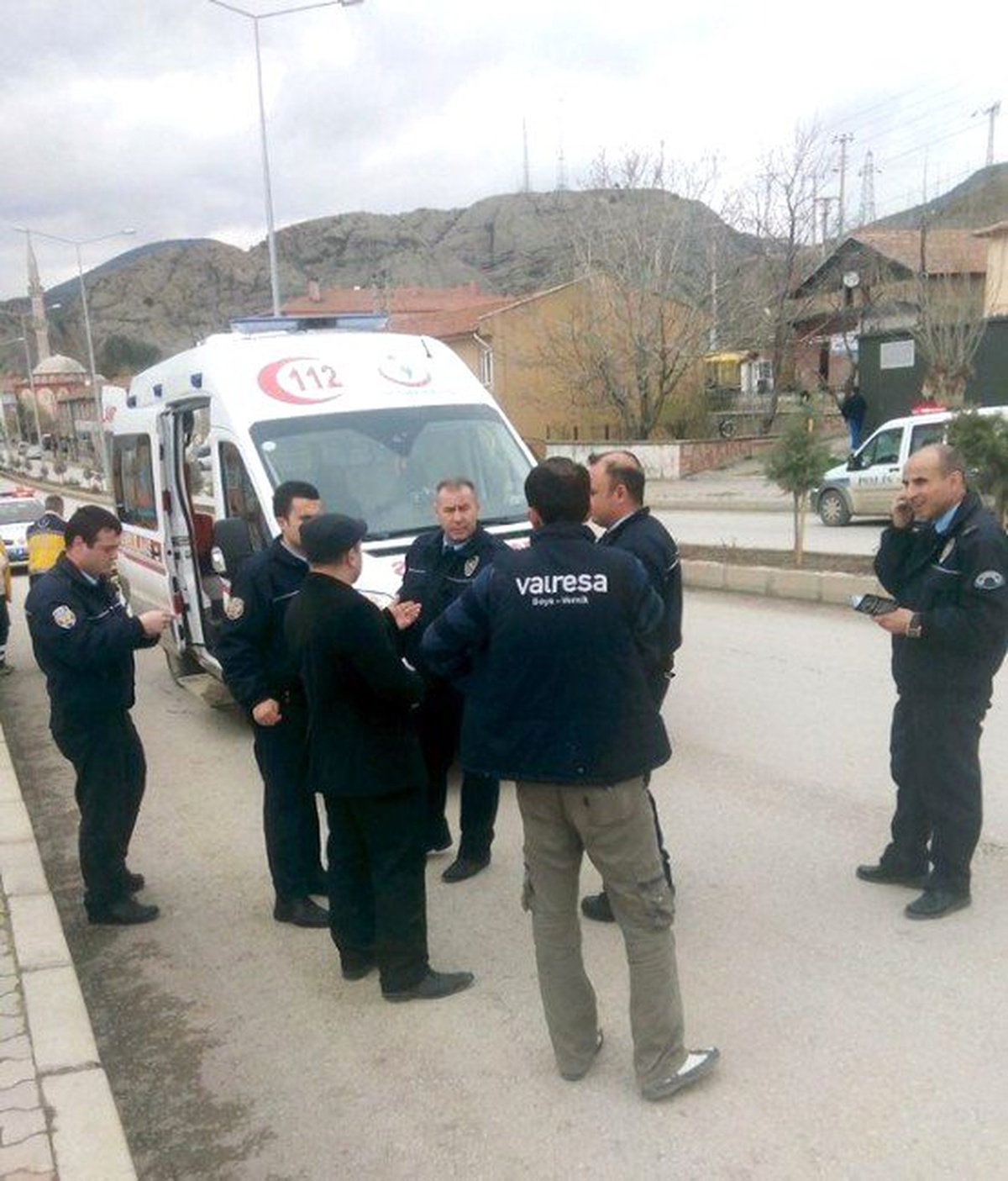 İlkokul Öğrencisine Otomobil Çarptı