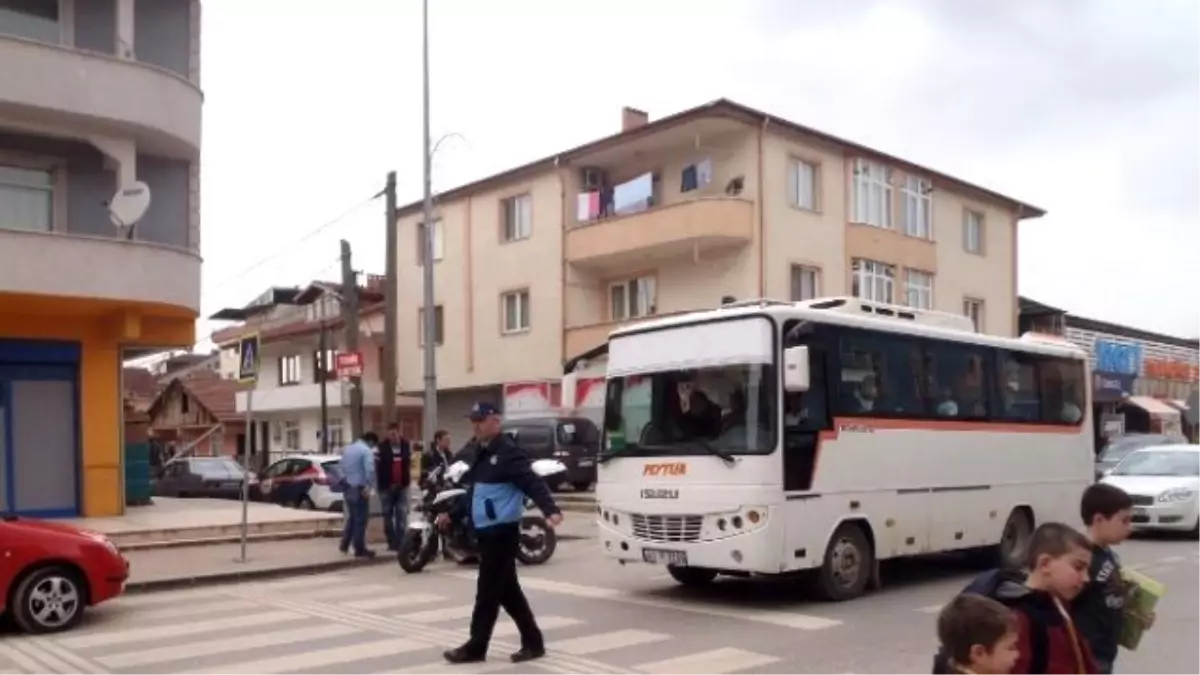 Kartepe Zabıtasından Velileri Memnun Eden Hizmet