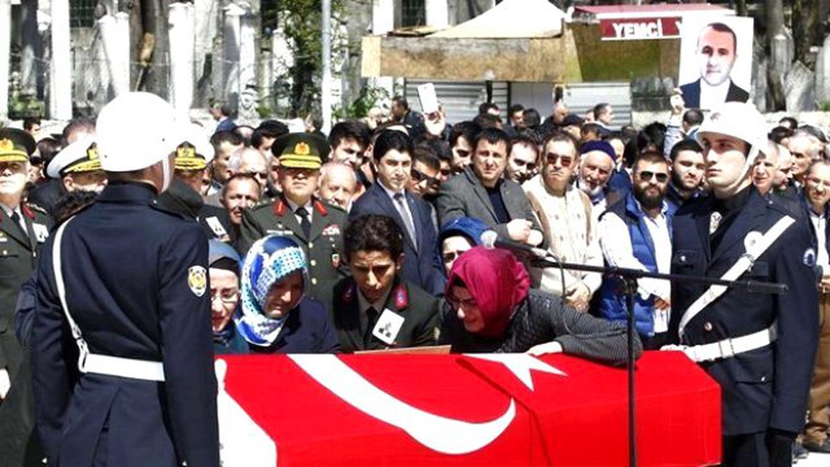 Şehit Savcı Eyüp Sultan\'dan Uğurlandı