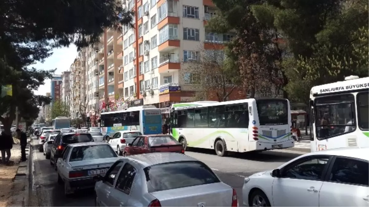 Sinyalizasyon Sisteminin Değiştirilmesi Trafiği Felç Etti