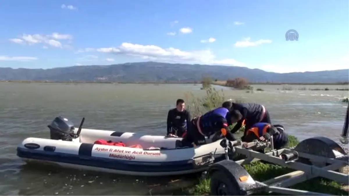 Taşkın Sonucu Mahsur Kalan Besici Kurtarıldı