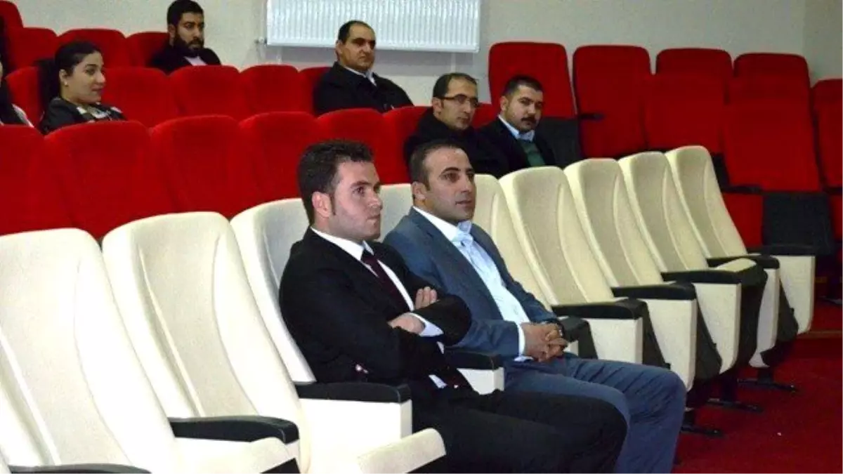 Tunceli\'nin Hozat İlçesi\'nde Mesleki Yeterlilik Semineri