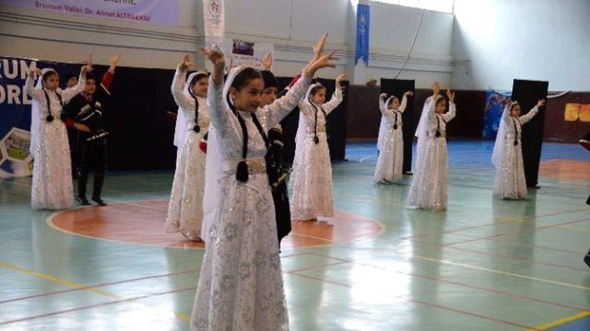 Yıldızların Şampiyonu Bayburt ve Kars