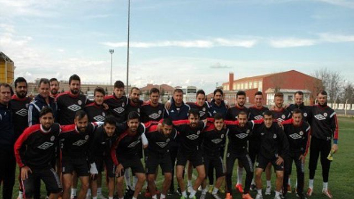 Diyarbakırspor, Erzincan Refahiyespor\'a Pür Dikkat