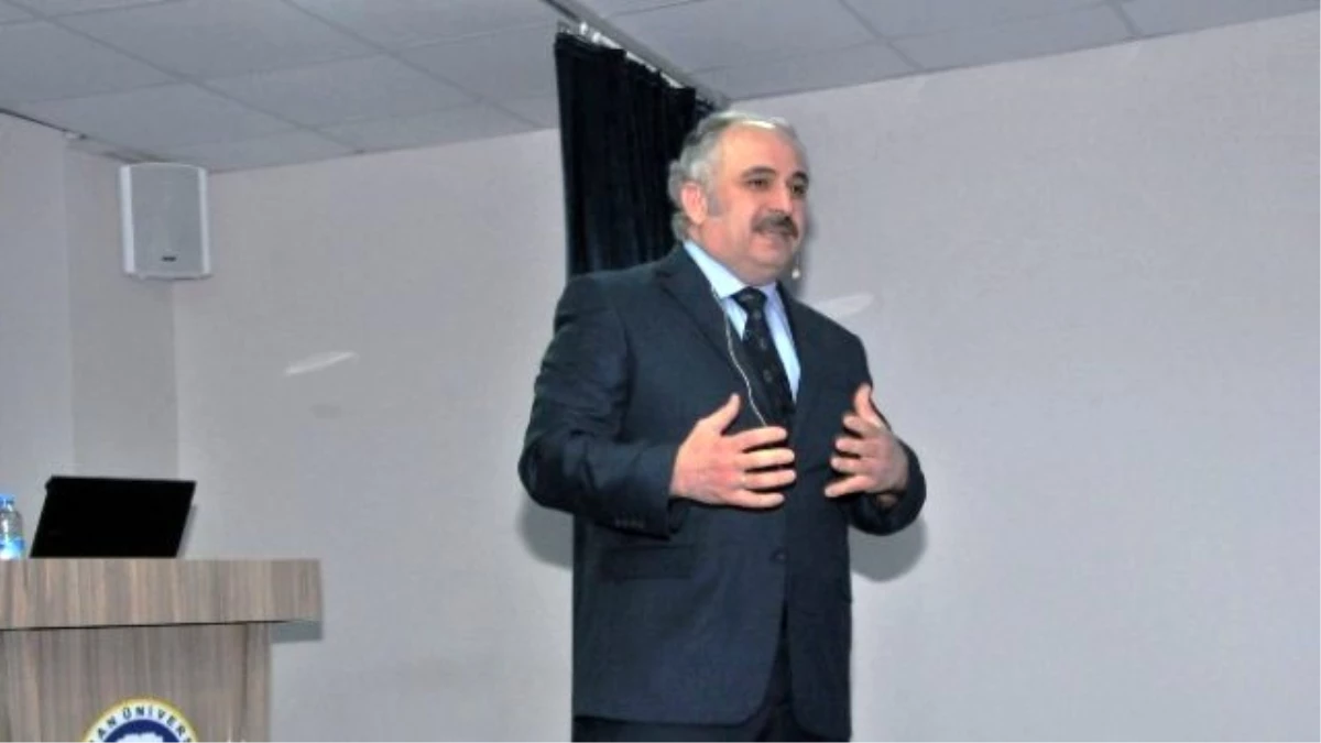 Erzincan Üniversitesinde "Nokta-i Nazar Olarak Tarih" Konferansı
