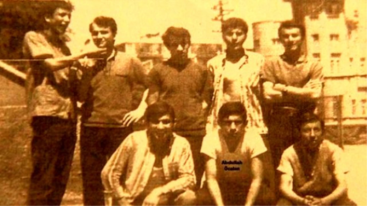 Öcalan\'ın İlk kez Yayınlanan Gençlik Fotoğrafları