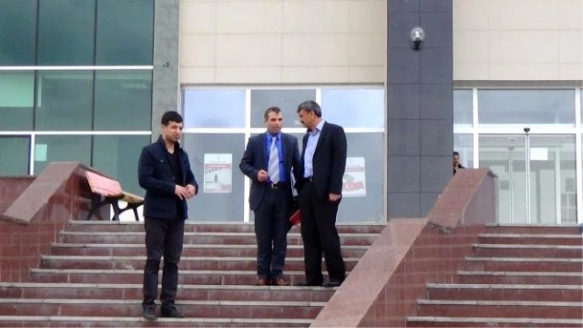Prof. Dr. Bingür Sönmez, İlhan Özbilen Davası 26 Mayıs\'a Ertelendi