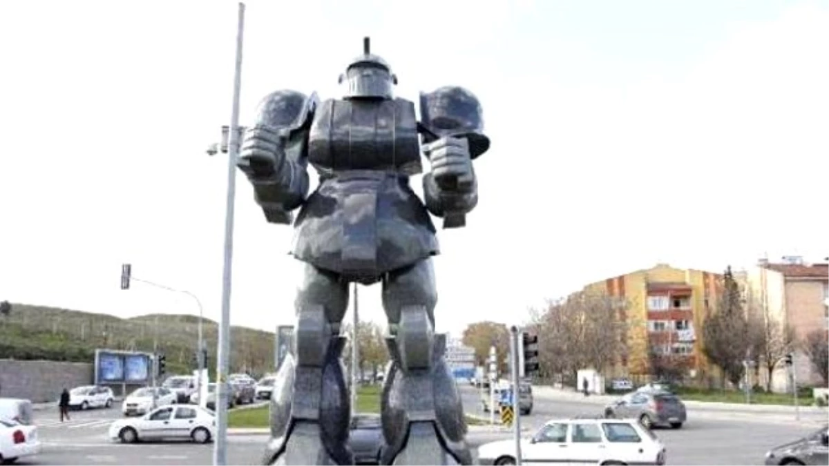 Transformers" Statue Called Upon For Help By Ankara\'s Eccentric Mayor