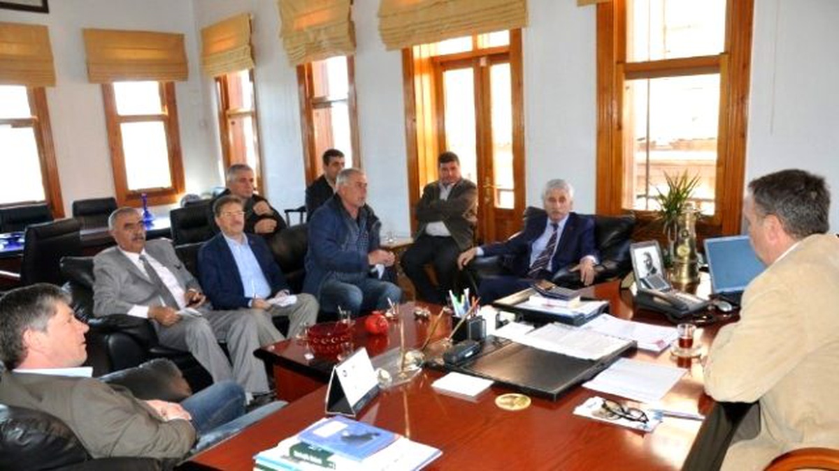 Tüm\'den Ayvalık Belediyesi\'ne Ziyaret