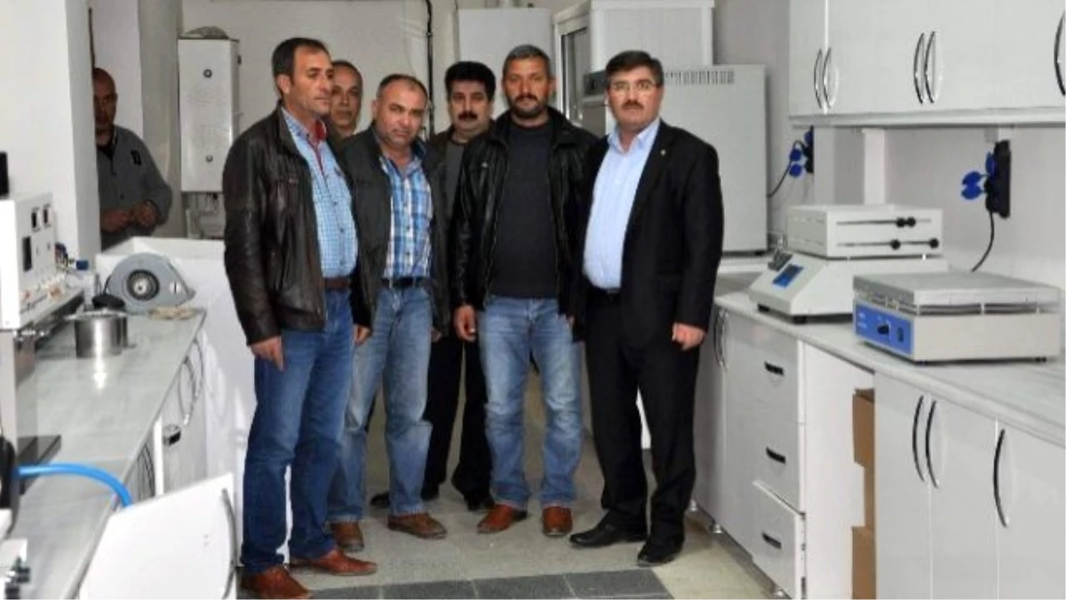 Yozgat Pancar Ekicileri Kooperatifi Toprak Tahlil Laboratuarı Kurdu