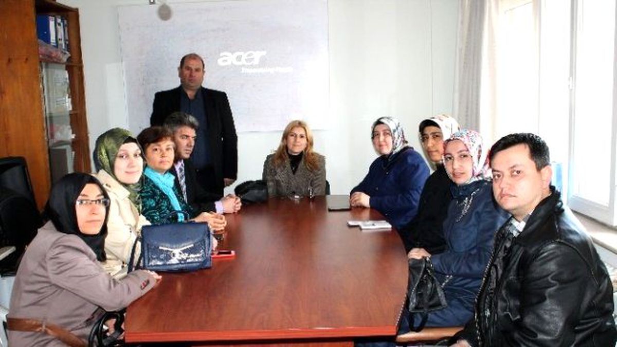 Ak Partili Kadınlardan Engelliler Meclisine Ziyaret