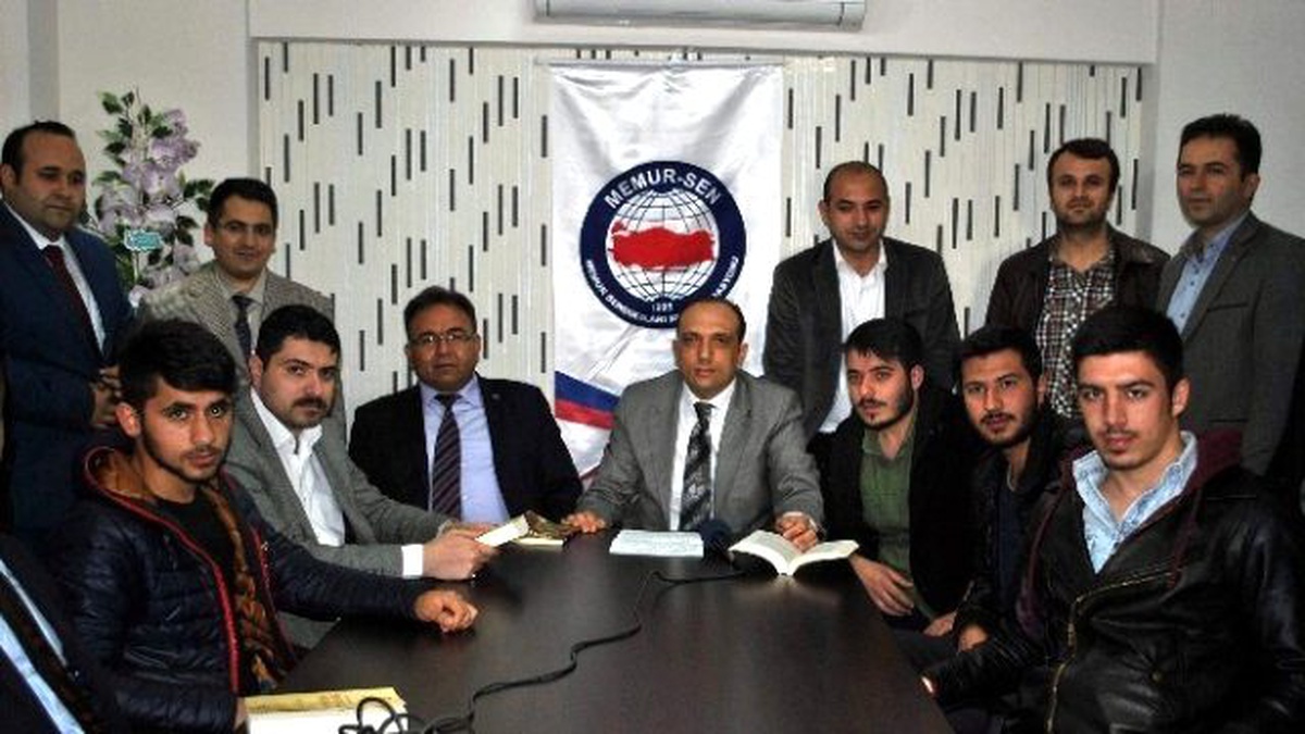 Aydın Genç Memur-sen Karanlığa Karşı Bir Mum Yaktı