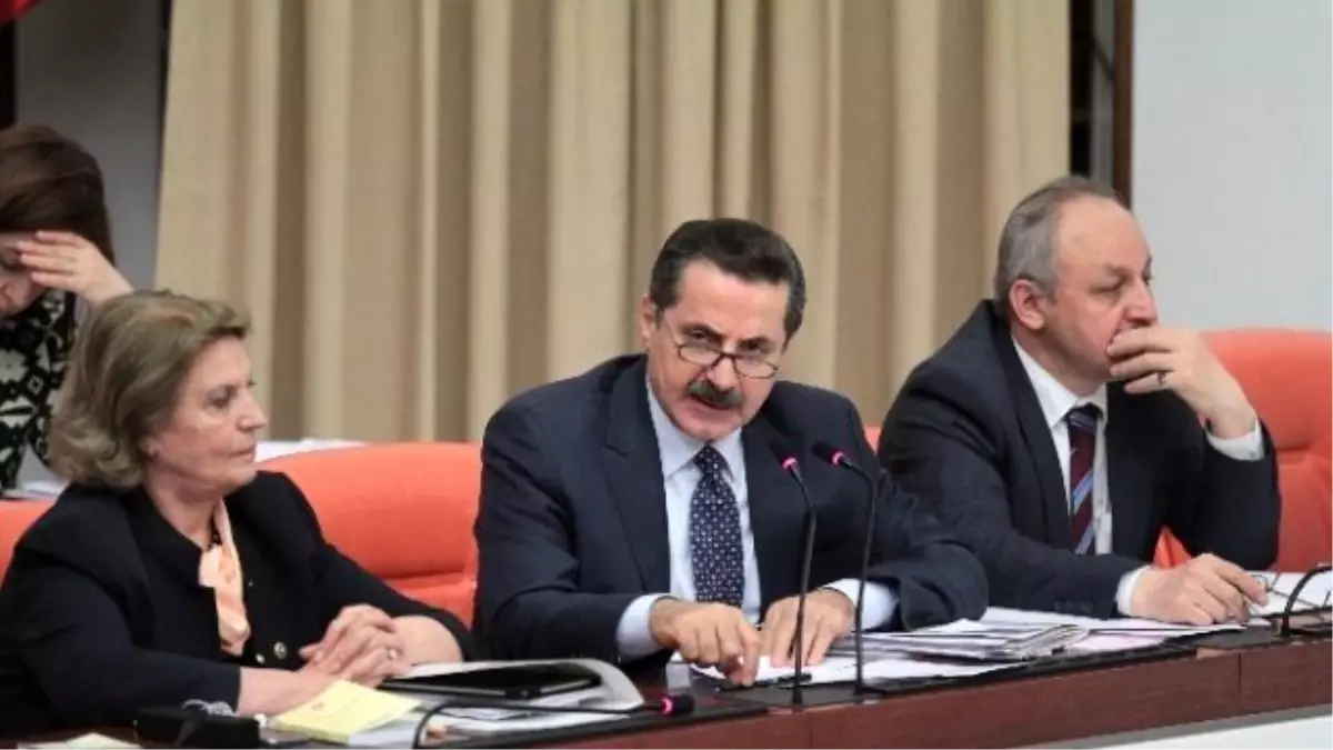 Bakan Çelik: "İş Kazalarının Daha Aşağı Çekilmesi İçin Bu Çalışmaları Yapıyoruz"