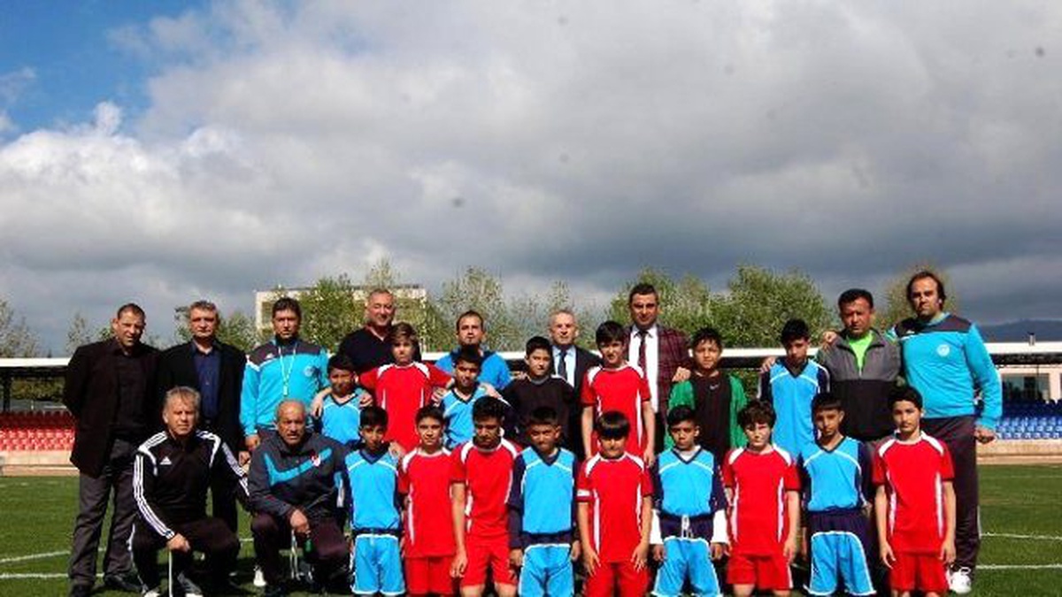 Büyükşehir\'den 23 Nisan Futbol Turnuvası