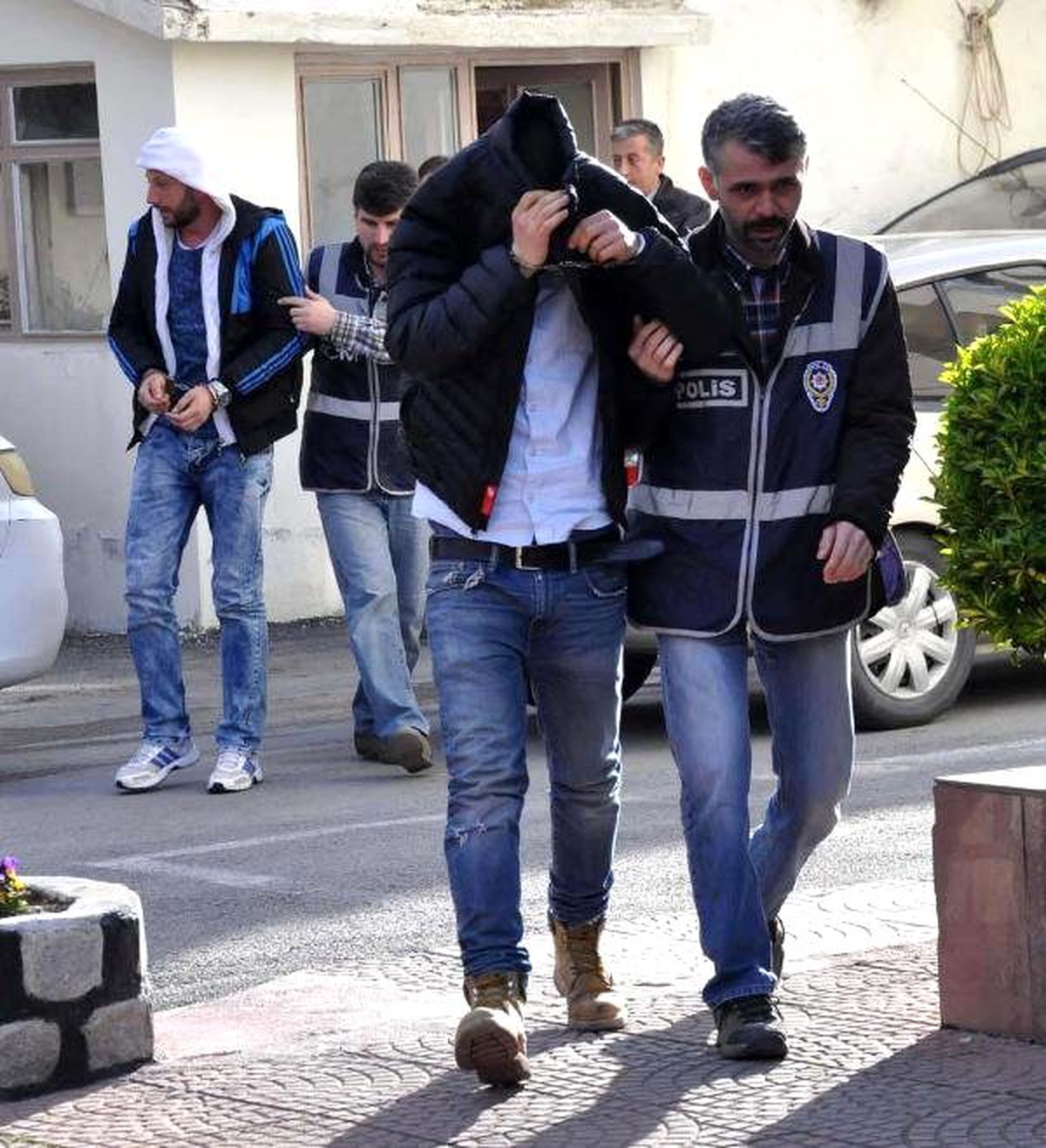Çanakkale\'de Uyuşturucu Operasyonu: 7 Gözaltı