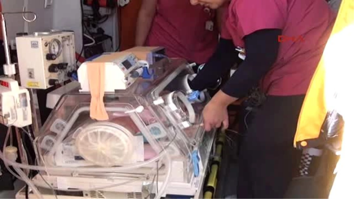 Çorum - İkiz Bebekler Ambulans Helikopterle Sevk Edildi