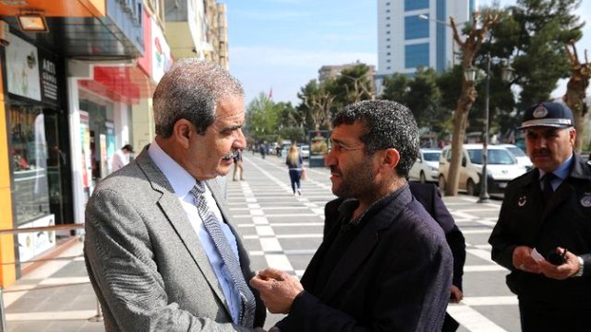 Demirkol, Mahalle Gezilerinde Vatandaşlarla Bir Araya Geldi