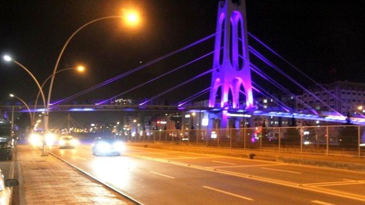 Kocaeli Büyükşehir Belediyesi Mavi ile Farkındalık Oluşturuyor