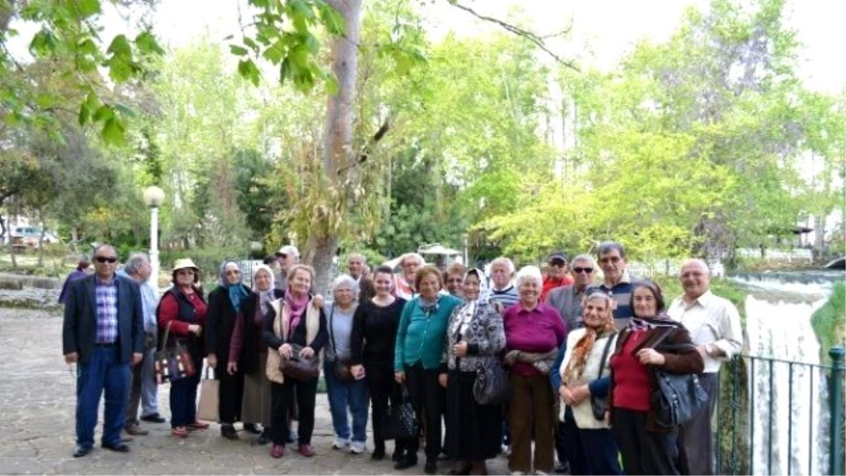 Konyaaltı\'nda 65 Yaş Üstü Vatandaşlara Kültür Turları