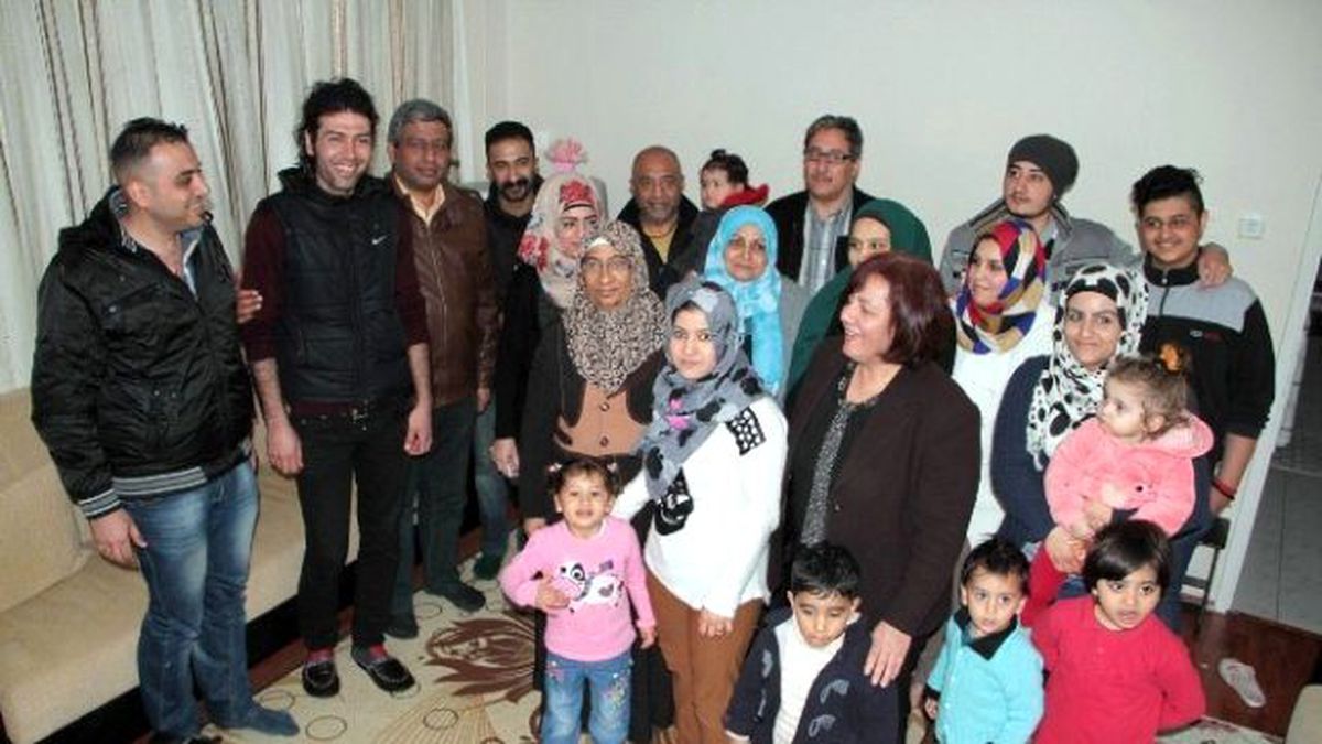 Malatyalı İş Adamı Mültecilere 2 Daire Bağışladı