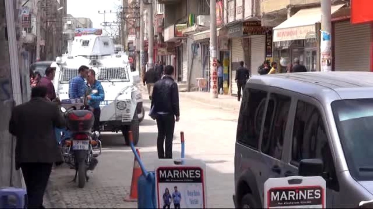 Nusaybin\'de Silahlı Saldırı, 5 Kişi Yaralandı