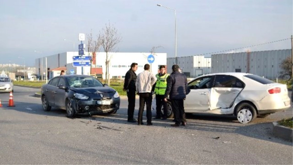 Tekirdağ\'da Trafik Kazası: 2 Yaralı