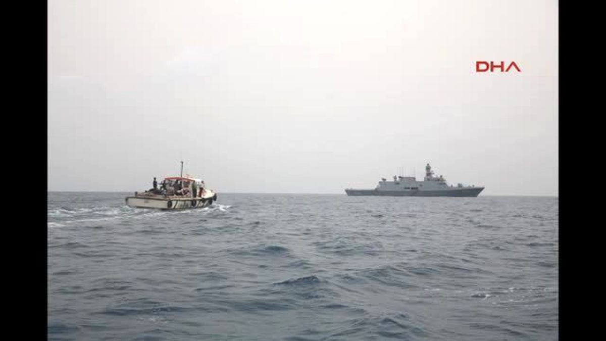 TSK Yemen\'in Aden Bölgesindeki 55 Kişiyi Böyle Tahliye Etti