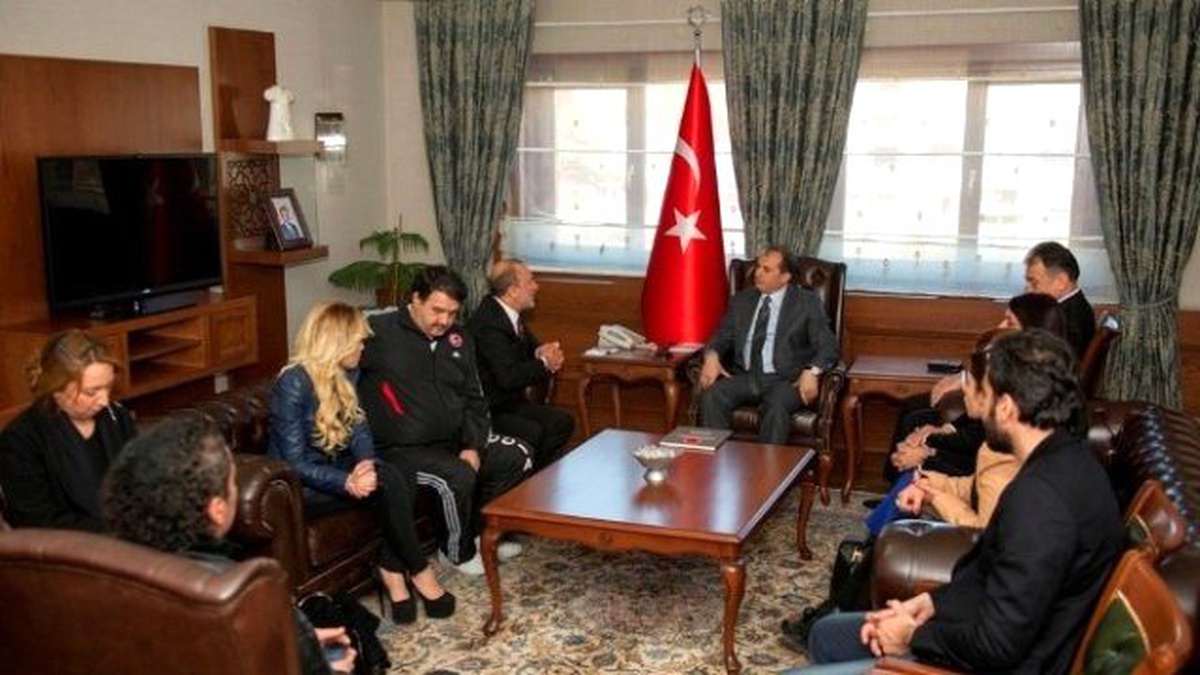 Udad Heyetinden Vali Taşyapan\'a Ziyaret