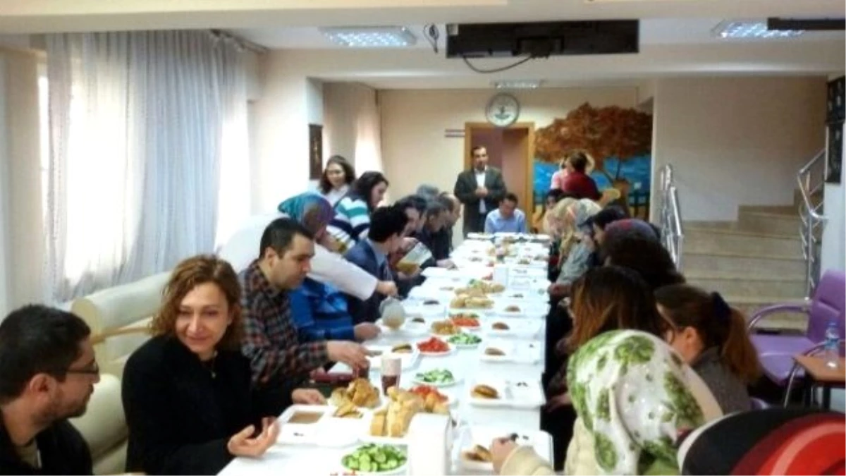 Uşak Toplum Ruh Sağlığı Merkez Misafirleri ile Kahvaltıda Buluştu