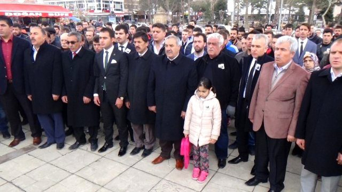 Alparslan Türkeş Ölümünün 18. Yılında Erzincan\'da Yad Edildi