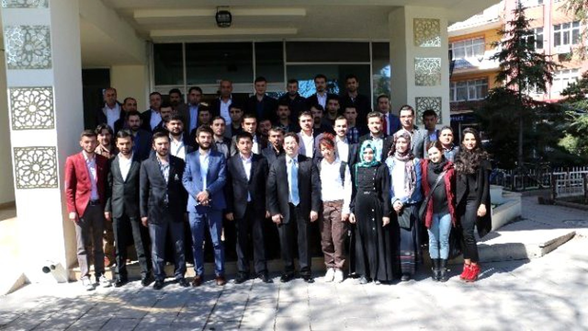 Başkan Yazgı\'ya Ak Gençlik\'ten Ziyaret