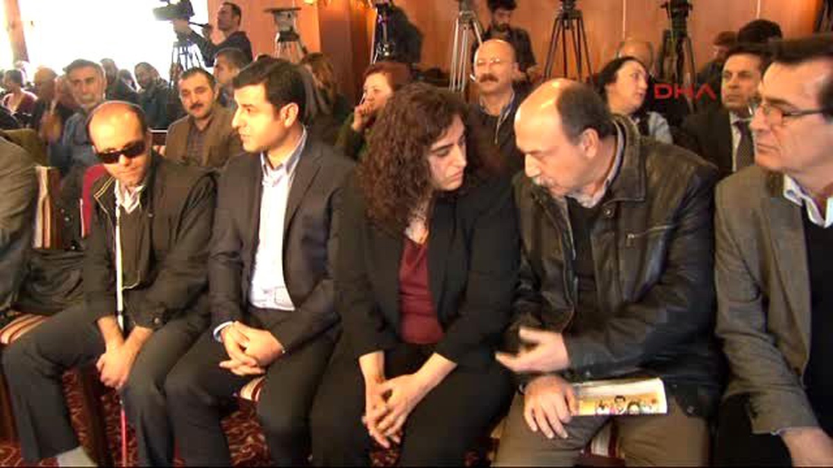 Demirtaş: Kendisine Çok Yüz Verdiğimiz İçin 400 İstiyor