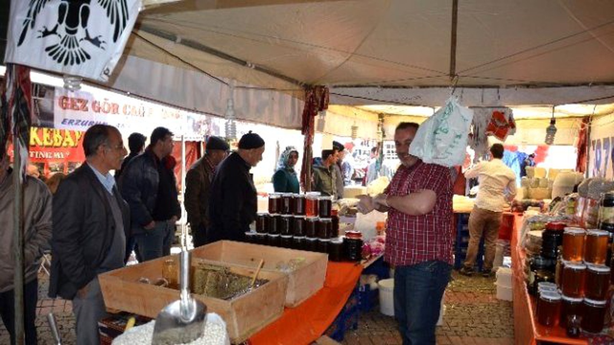 Erzurum\'un Doğal Lezzetleri Eskişehirlilerin Beğenisine Sunuldu