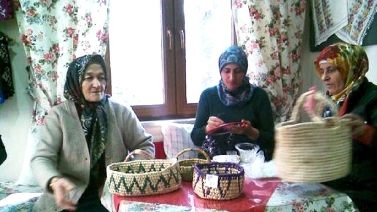 Geleneksel El Sanatları Derneği\'ne Ziyaret