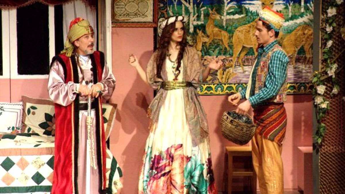 Gölcüklüler Tiyatroyu Çok Sevdi