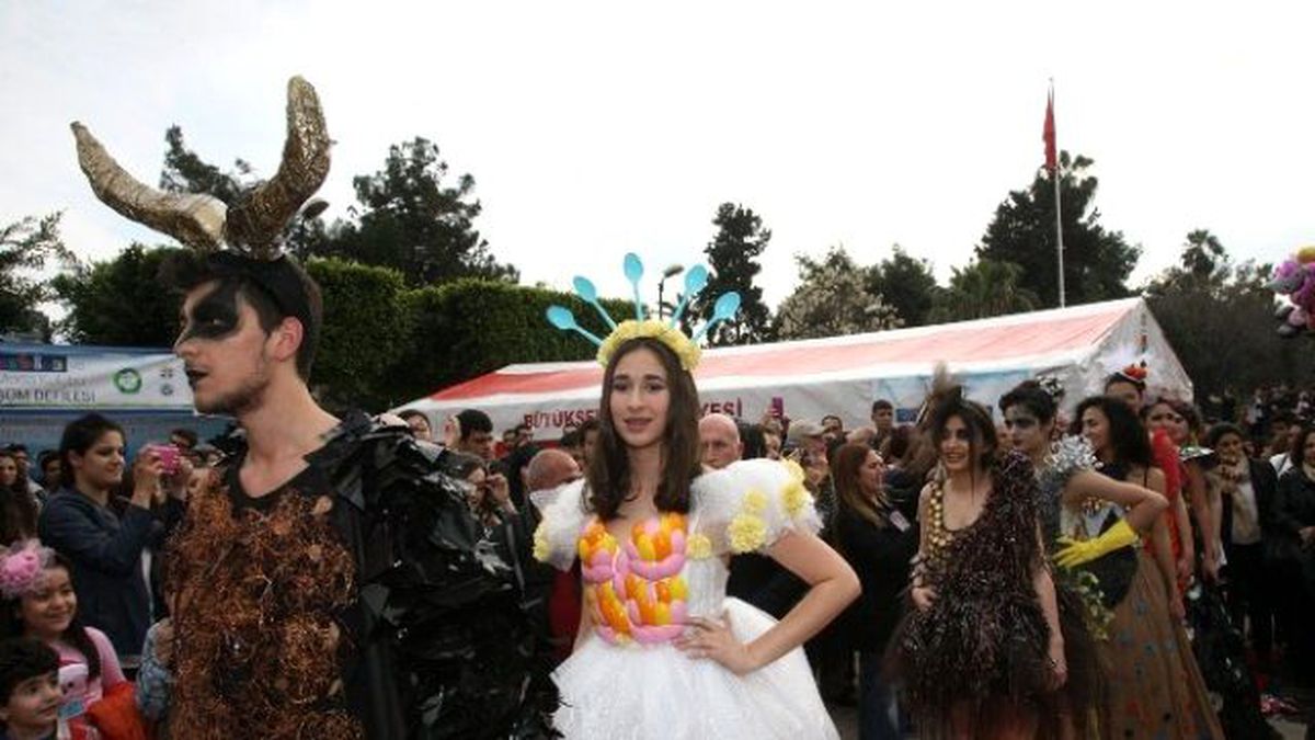 Hem Karnaval, Hem Çevre Bilinci