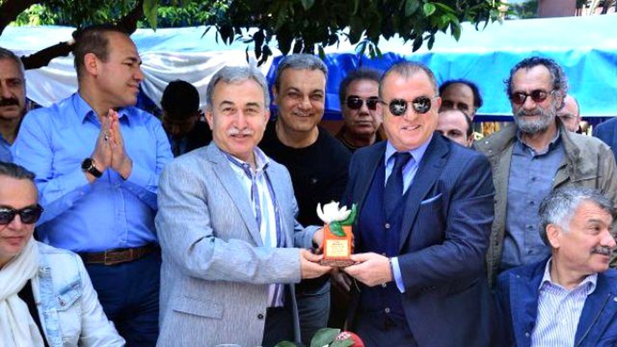 Karnaval Konukları Portakal Ağaçlarının Altında Buluştu (2)