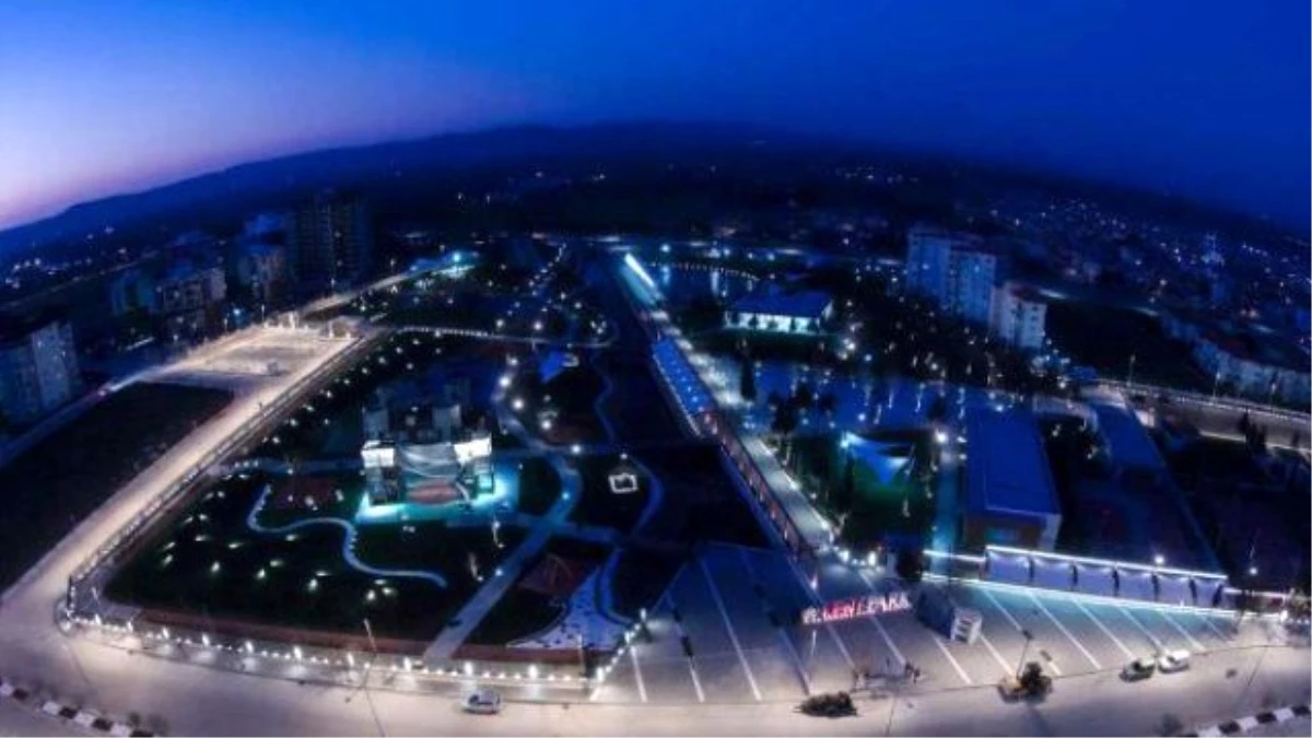 Manisa\'nın Atatürk Kent Parkı Açıldı
