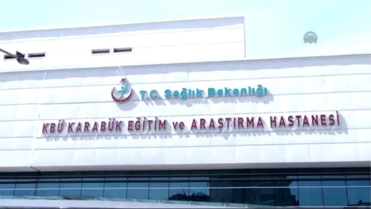 Sağlık Çalışanları Doktorun Bıçaklandığı İddiasına İlişkin Basın Açıklaması Yaptı