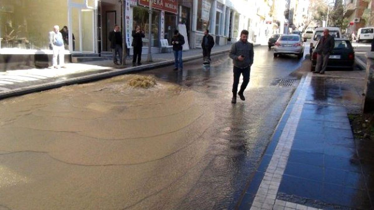 Sel Değil Şebeke Suyu