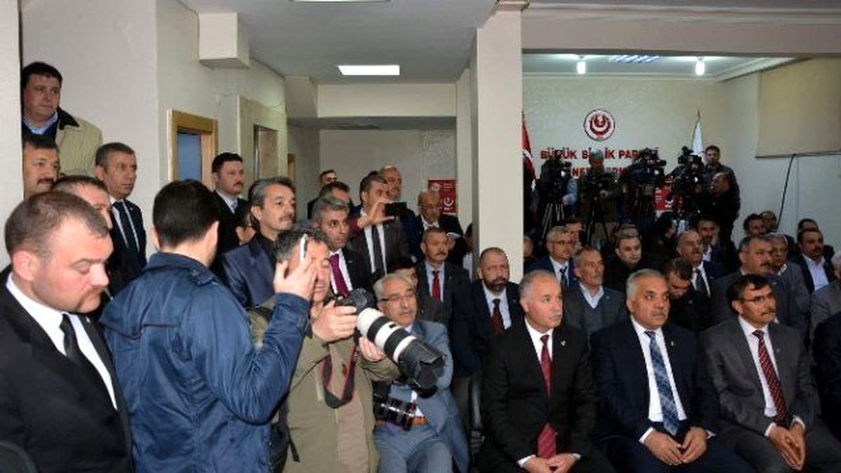 Sp Genel Başkanı Kamalak, BBP Genel Başkanı Destici\'yi Makamında Ziyaret Etti.
