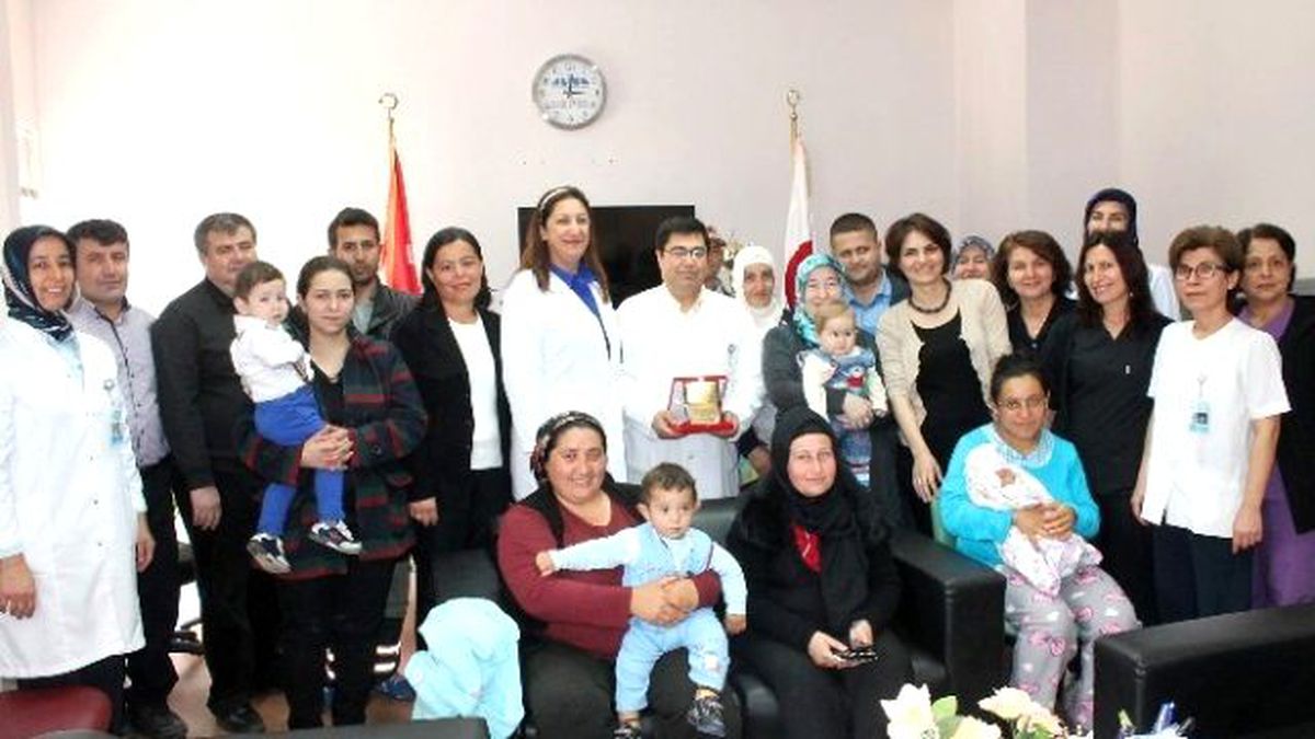 Tedavi Sonucu Hamile Kalan Kadınlar Hekimleri ile Buluştu